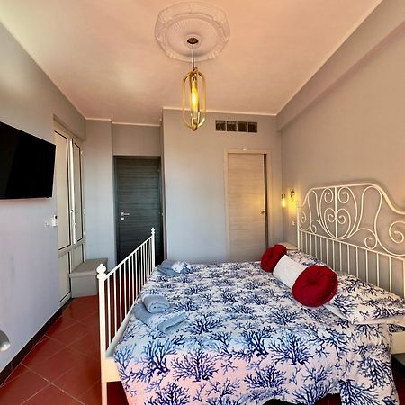Taormina'S Sun Bed and Breakfast Buitenkant foto